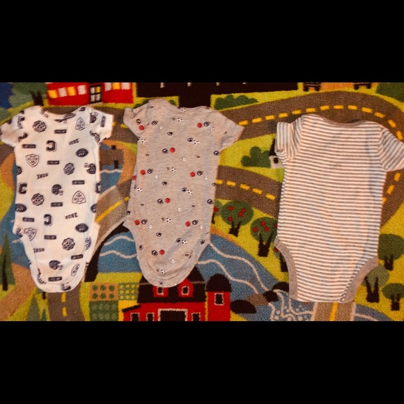 Carter’s NB & Cat & Jack Baby Clothes Bundle – 4pcs | Newborn - Picture 3 of 7